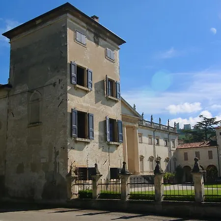 Via Cadene